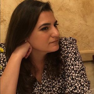 Meet your Posher, Maria